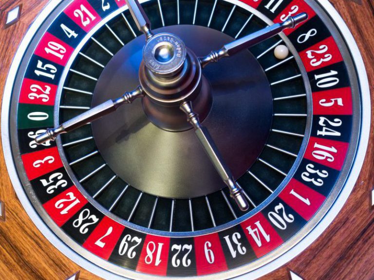 roulette wheel ball turn